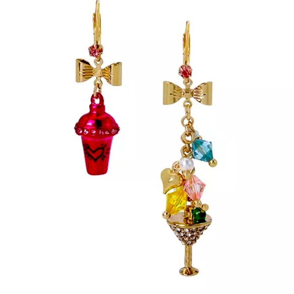 Betsey Johnson Jewelry - New BETSEY JOHNSON Martini Mismatch Drop Earrings